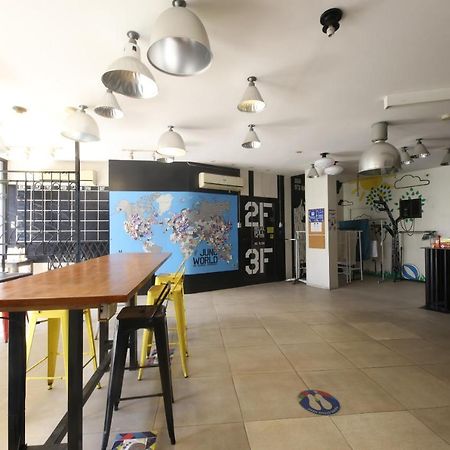 Oyo 866 Junction Hostels 马尼拉 外观 照片